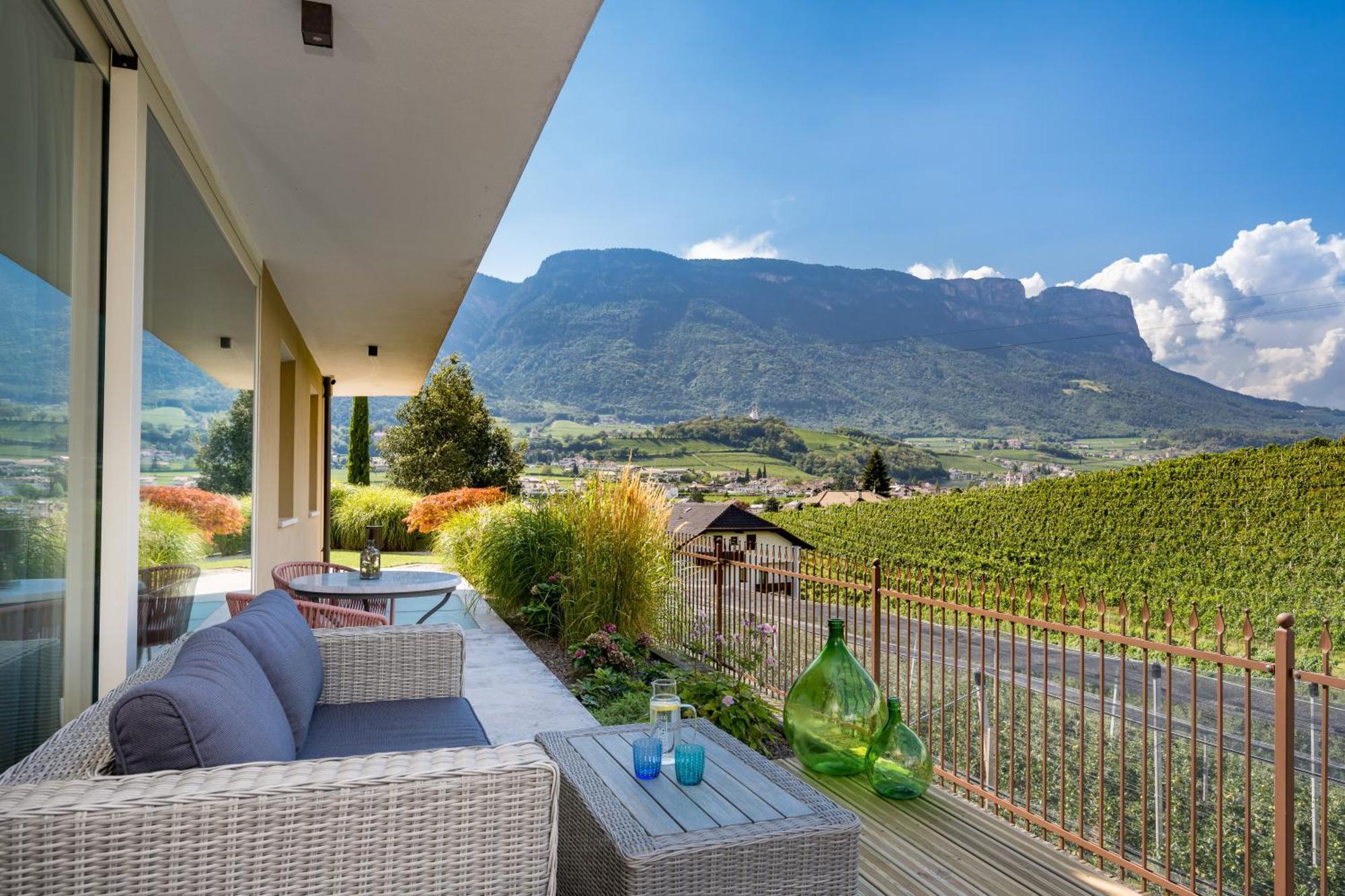 Landhaus Antonius Daire Appiano Sulla Strada Del Vino Dış mekan fotoğraf